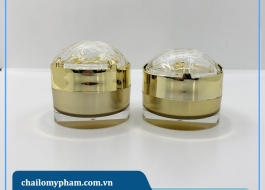 Khám phá sự tiện ích và sự sang trọng của hũ đựng mỹ phẩm cao cấp